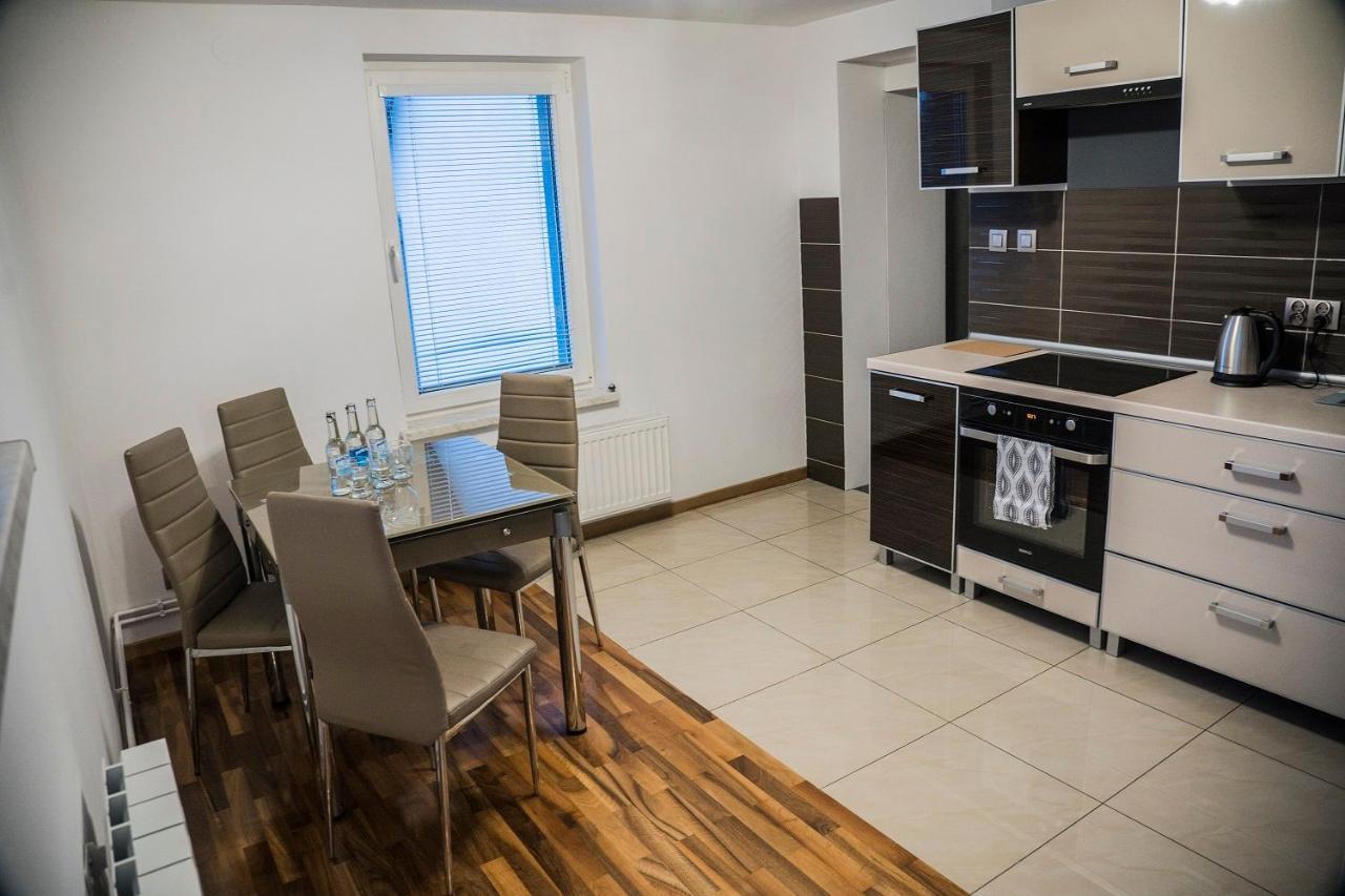 Apartamenty Korona Krosno Eksteriør bilde