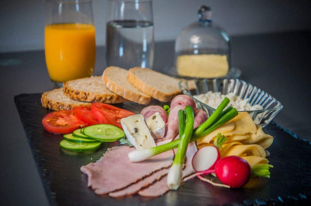 Apartamenty Korona Krosno Eksteriør bilde
