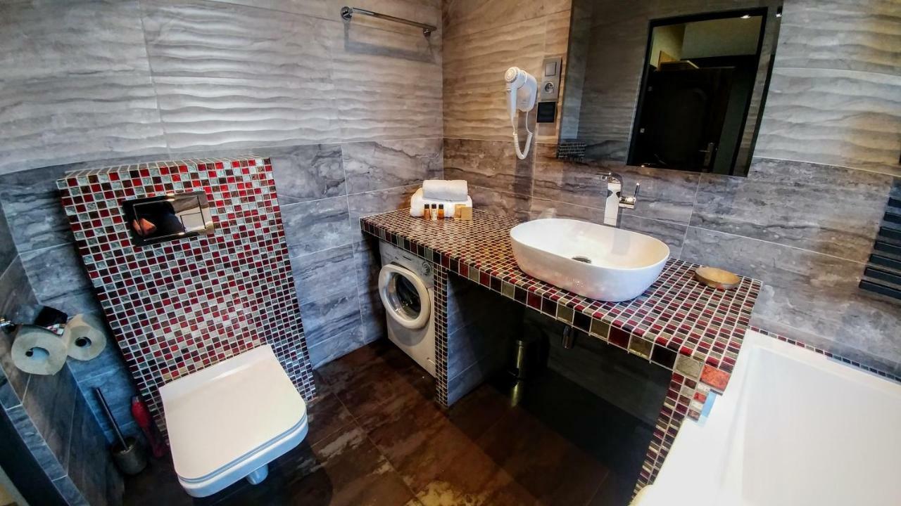 Apartamenty Korona Krosno Eksteriør bilde
